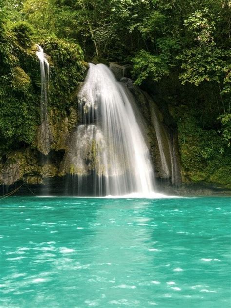 20 Beautiful Places in the Philippines for Your Bucket List.